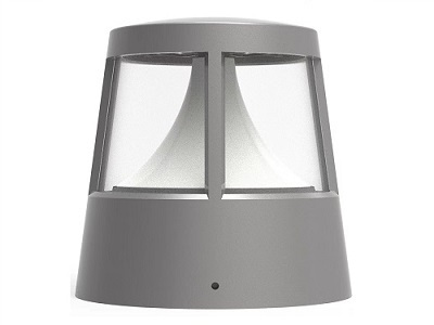 Flux bollard light